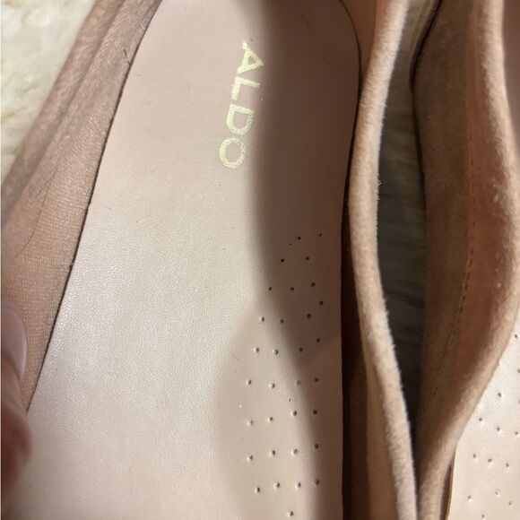 Aldo Women's Moccasins in Soft Tan Suede - Picture 6 of 7